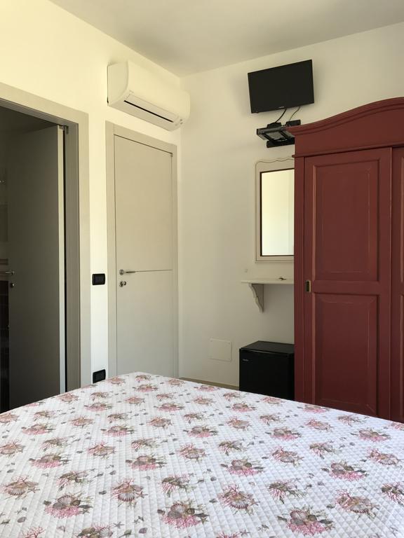 Sandra Villa Rooms Корнилья Экстерьер фото