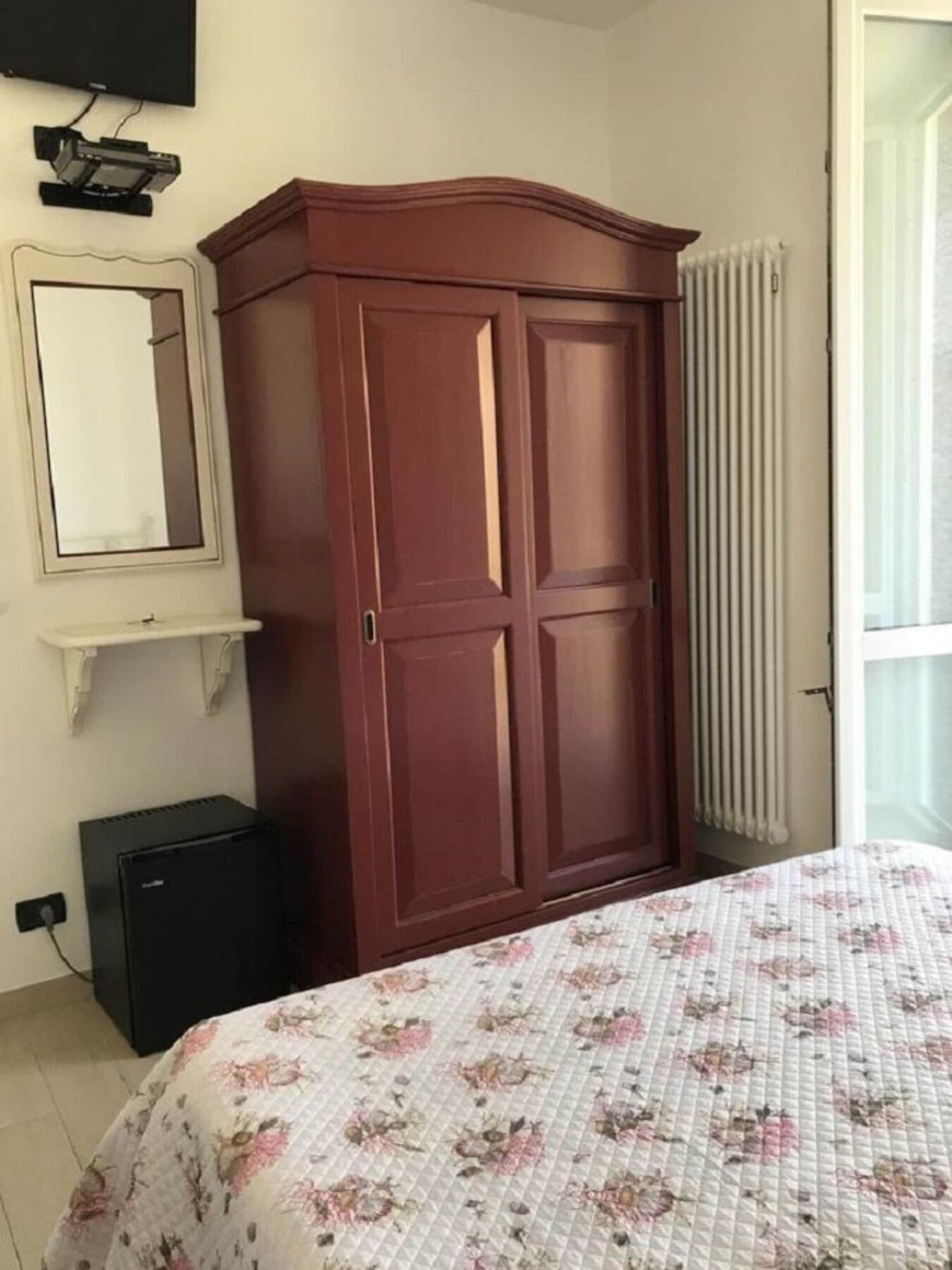 Sandra Villa Rooms Корнилья Экстерьер фото